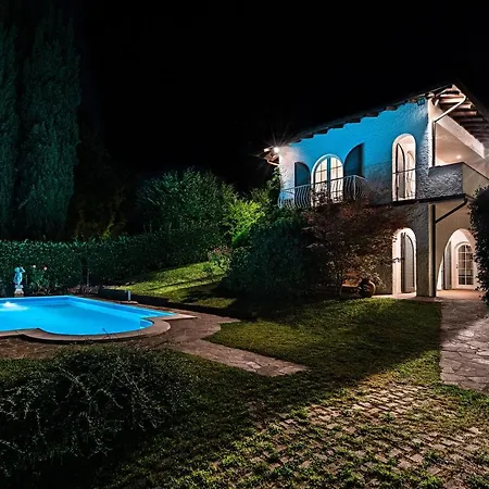 Vila Costanza *