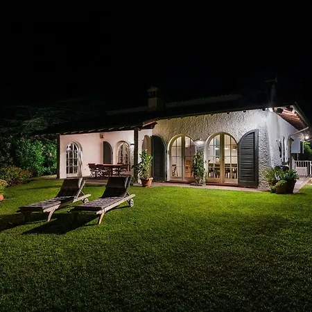 Vila Costanza *